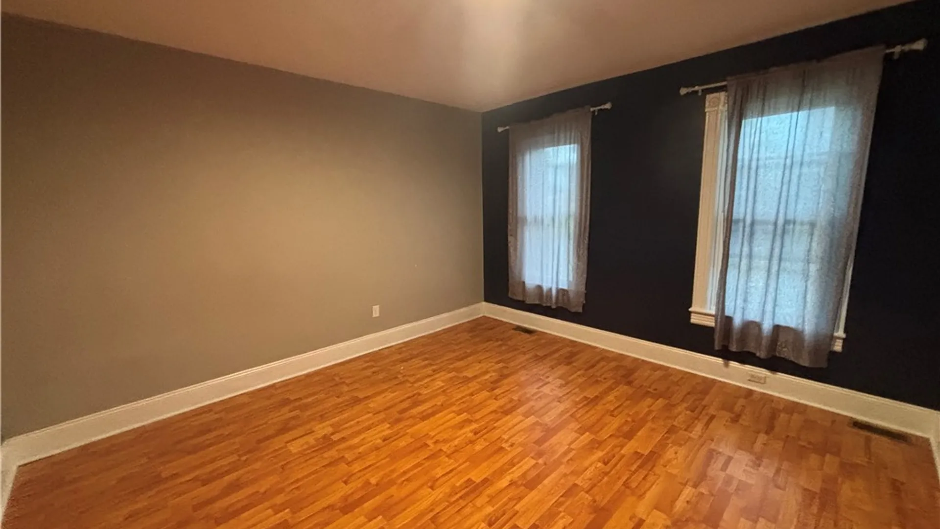 Property at 507 Welles Street, Elmira City, NY 14901 4