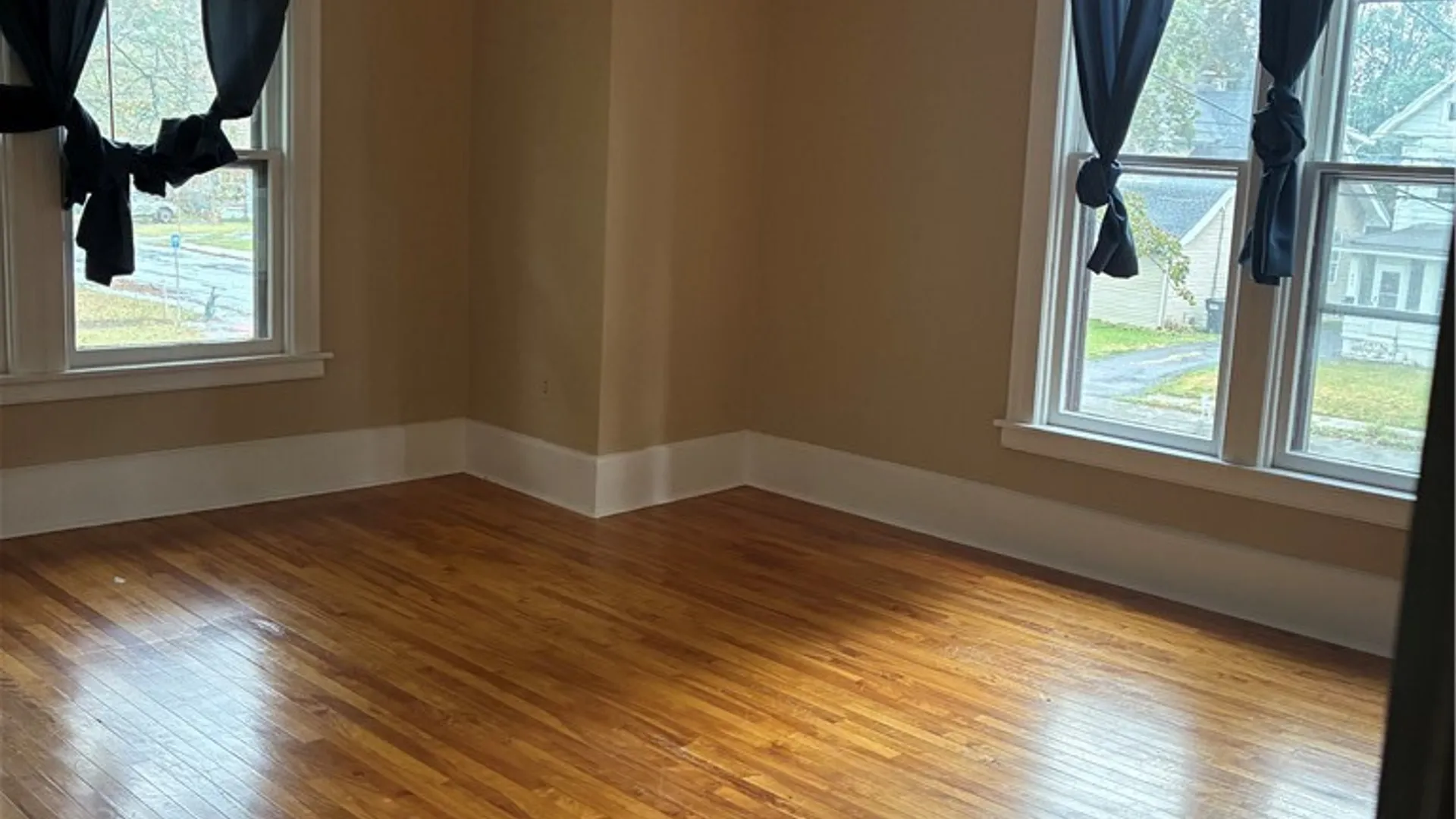 Property at 960 Salt Springs Road, Syracuse, NY 13224 6