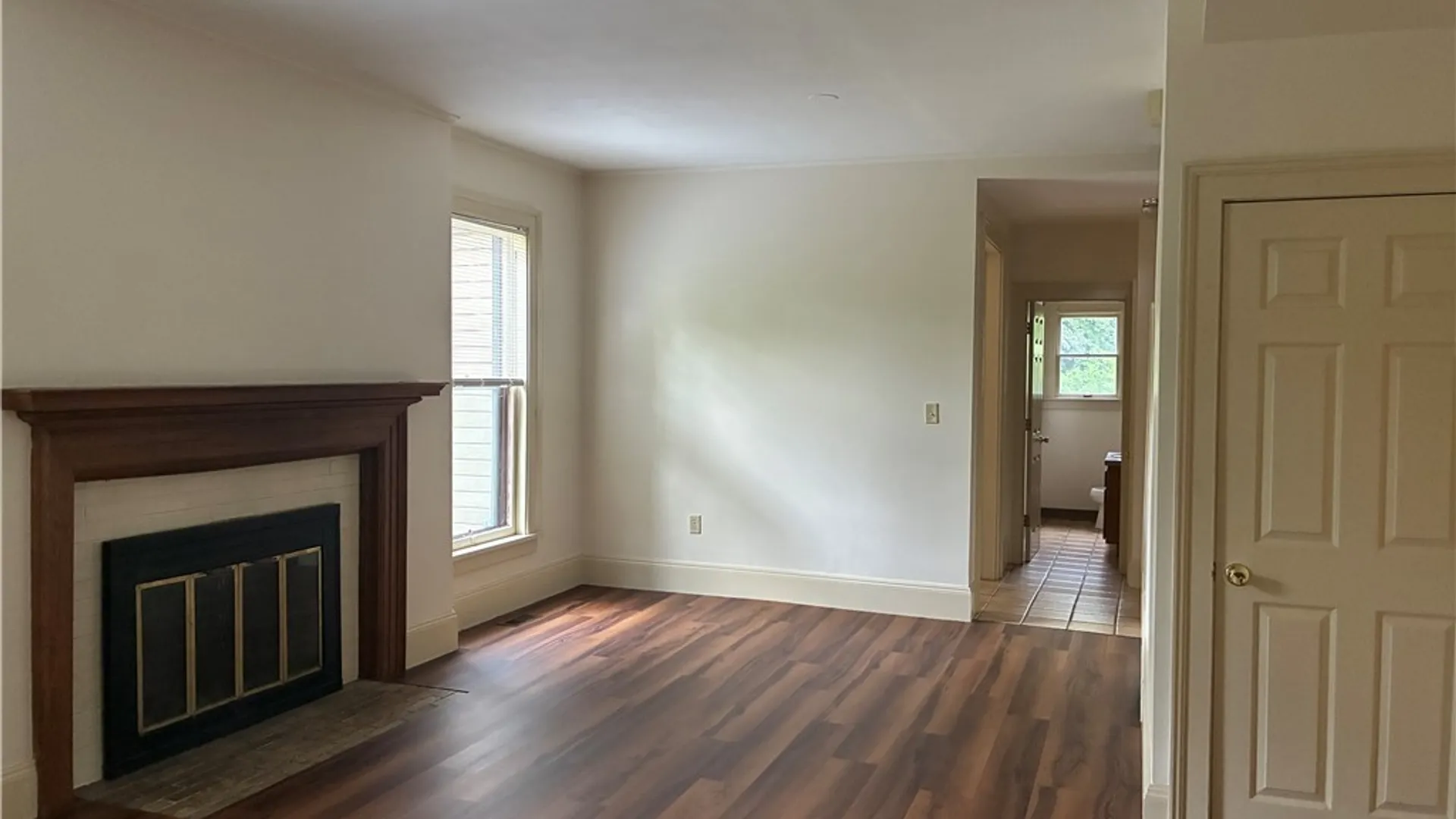 Property at 960 Salt Springs Road, Syracuse, NY 13224 12