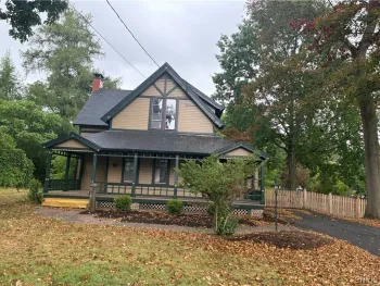Property at 960 Salt Springs Road, Syracuse, NY 13224