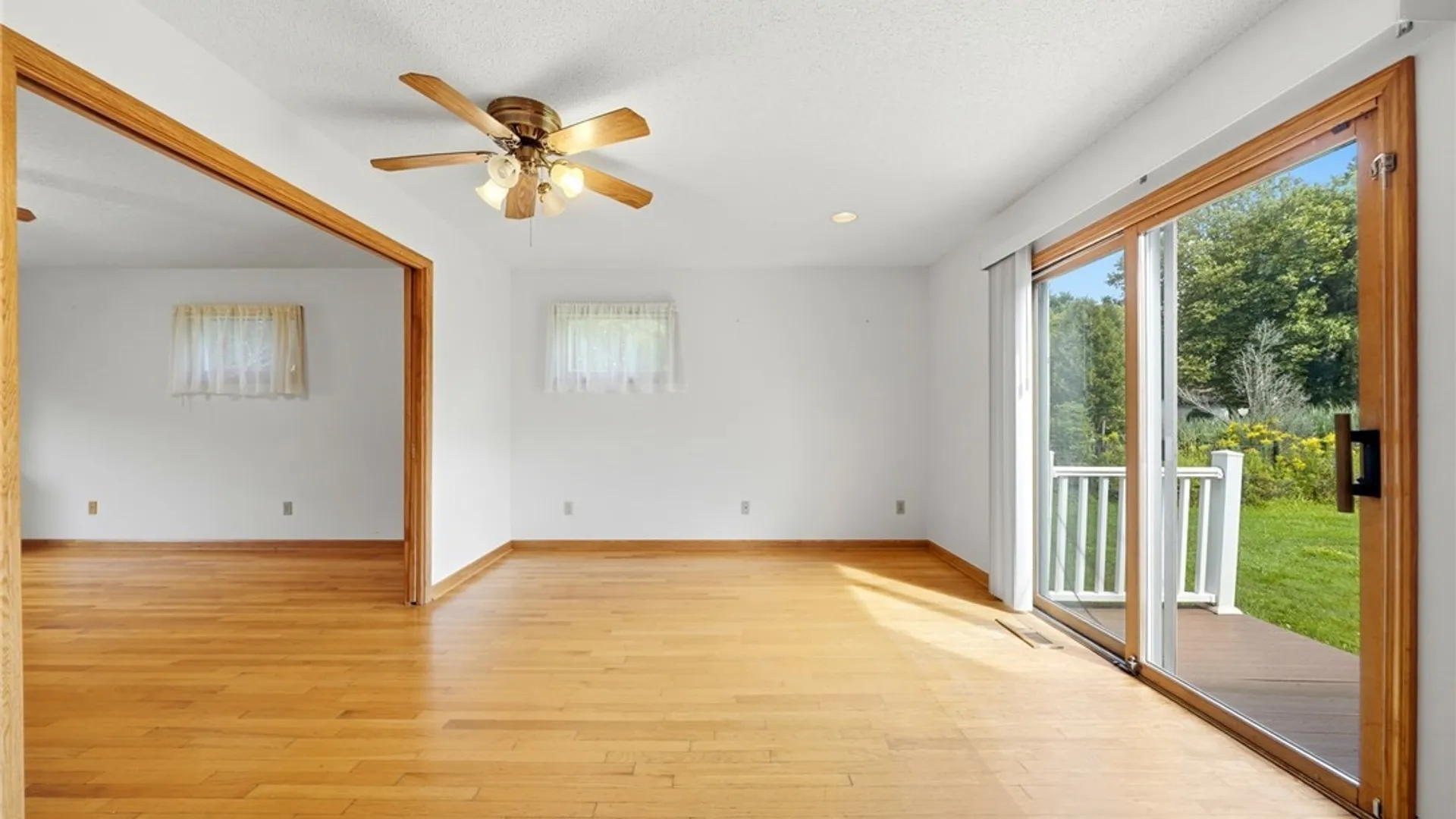 Property at 83 Southwedge Drive, Amherst, NY 14068 17
