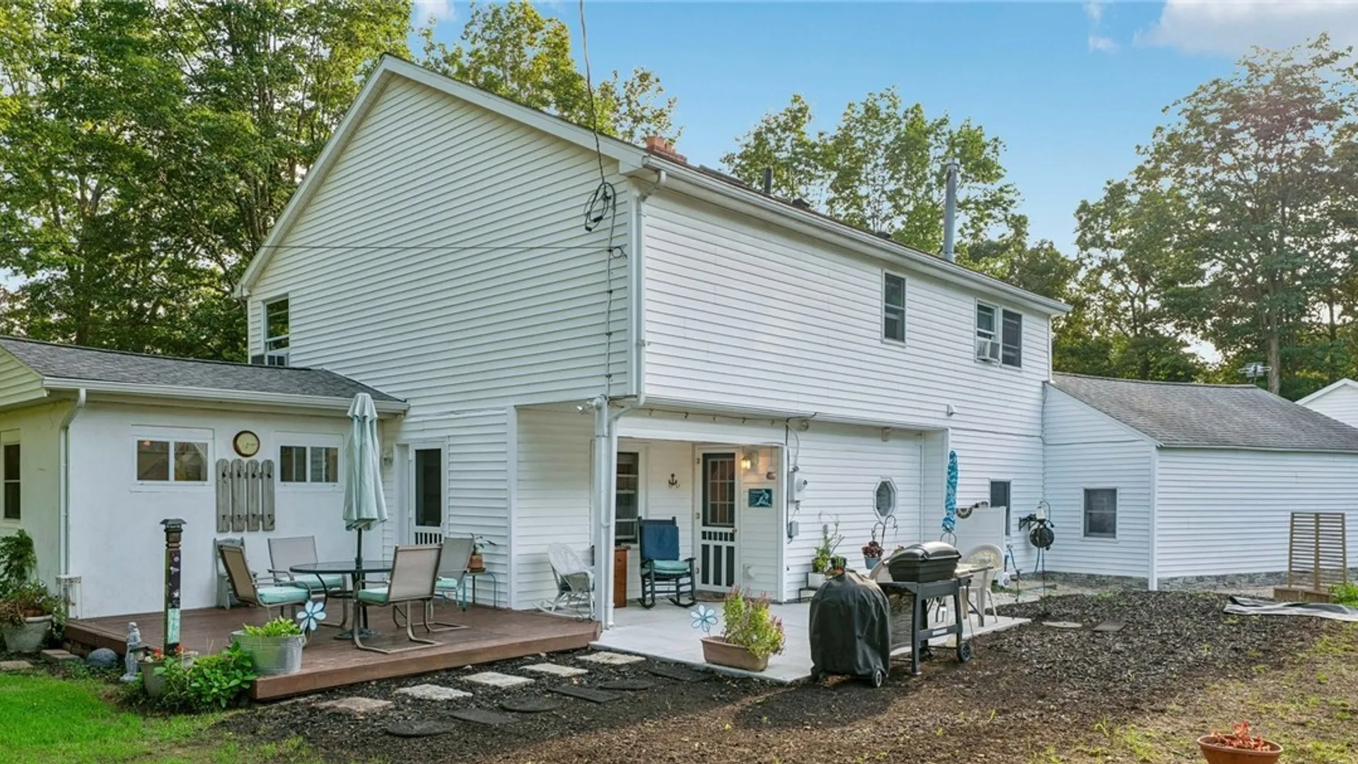Property at 4650 Christian Drive, Clarence, NY 14031 39