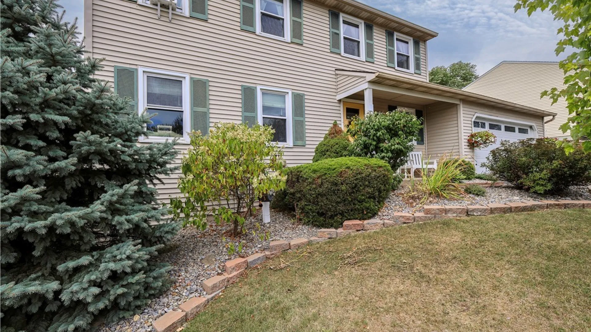 Property at 205 Sizzano, Camillus, NY 13209 3