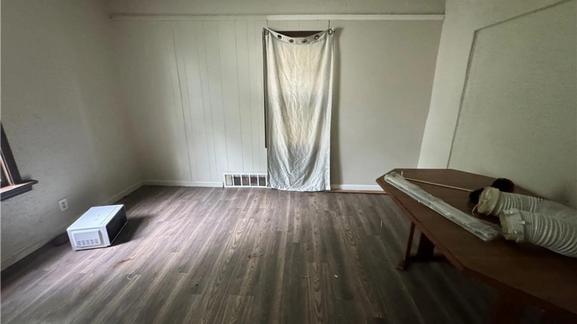 Property at 1874 South Avenue, Niagara Falls, NY 14305 20