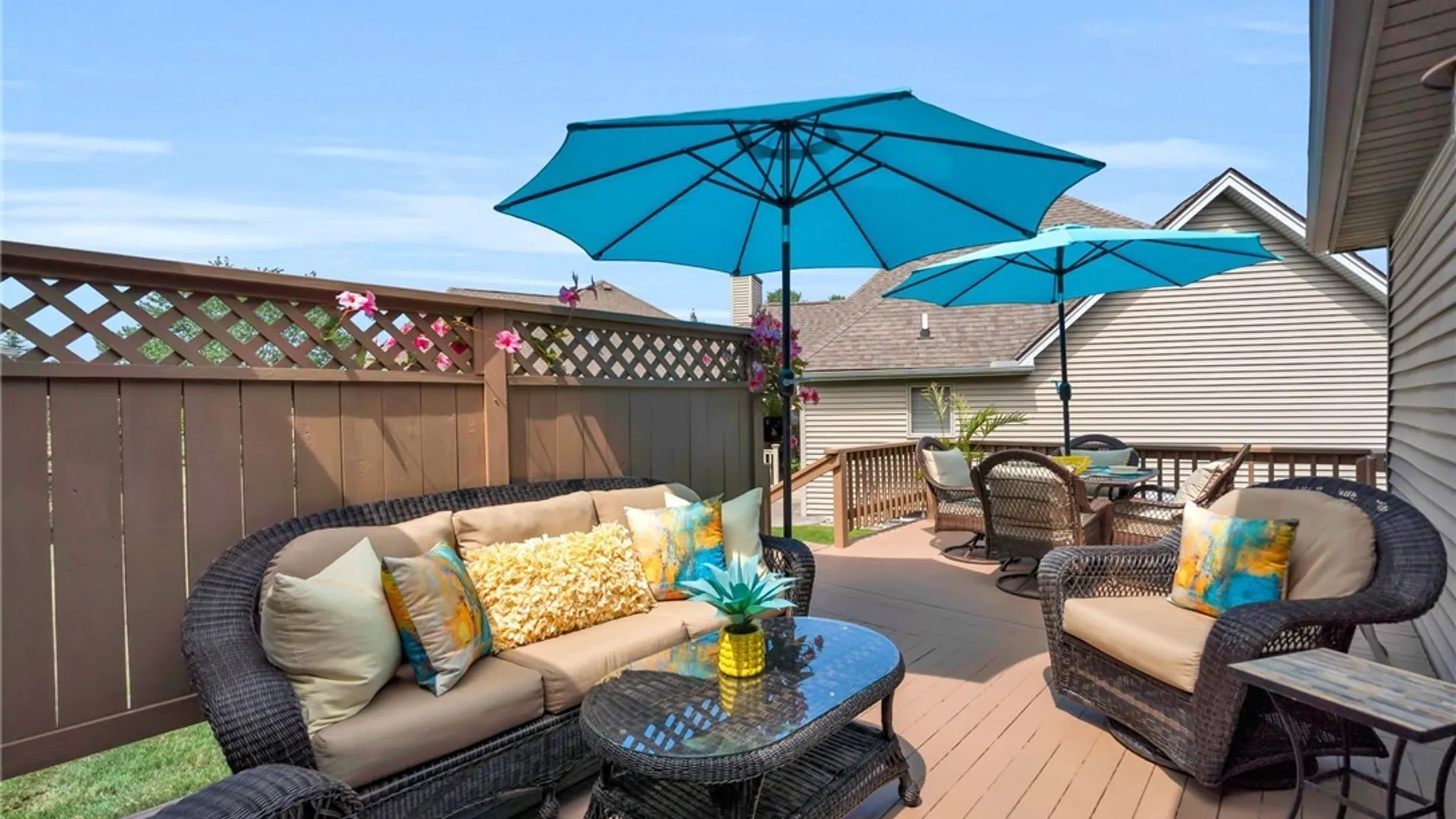 Property at 15 Heathrow Court, Clarence, NY 14221 31