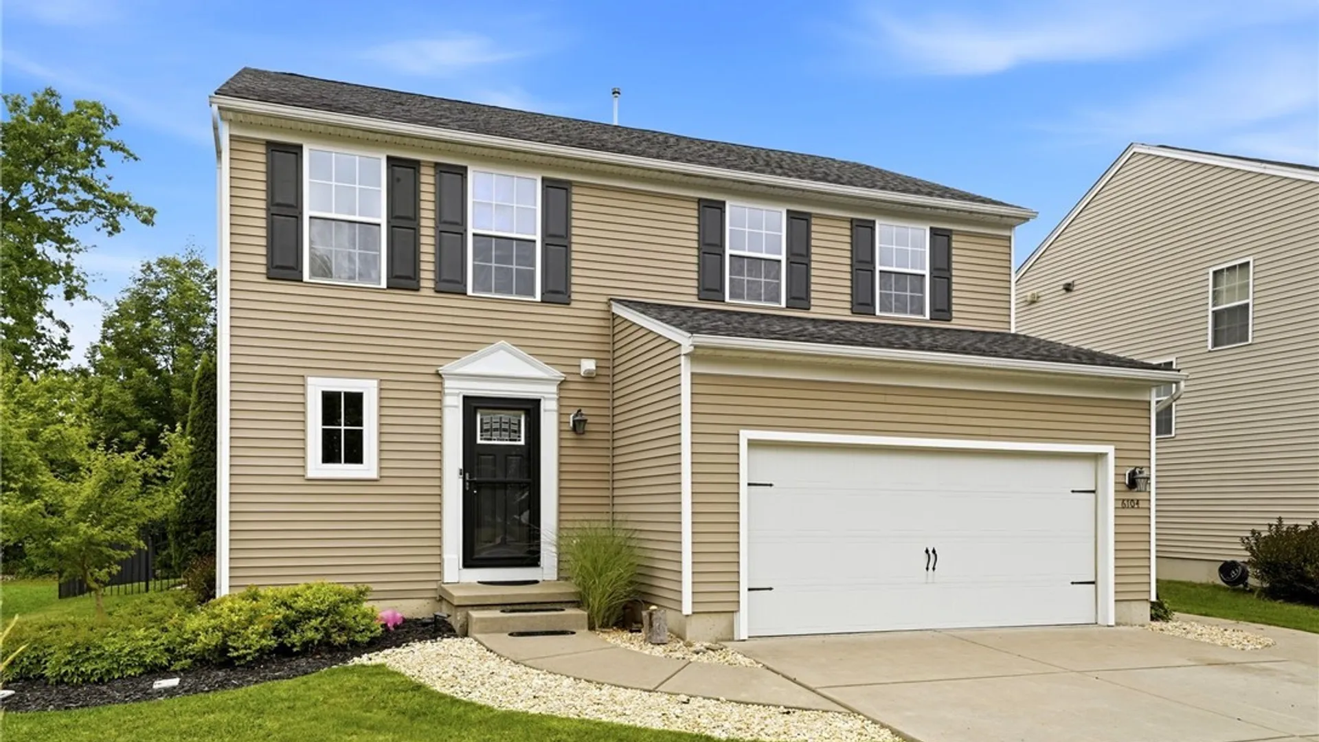 Property at 6104 Woodford Drive, Hamburg, NY 14085 3