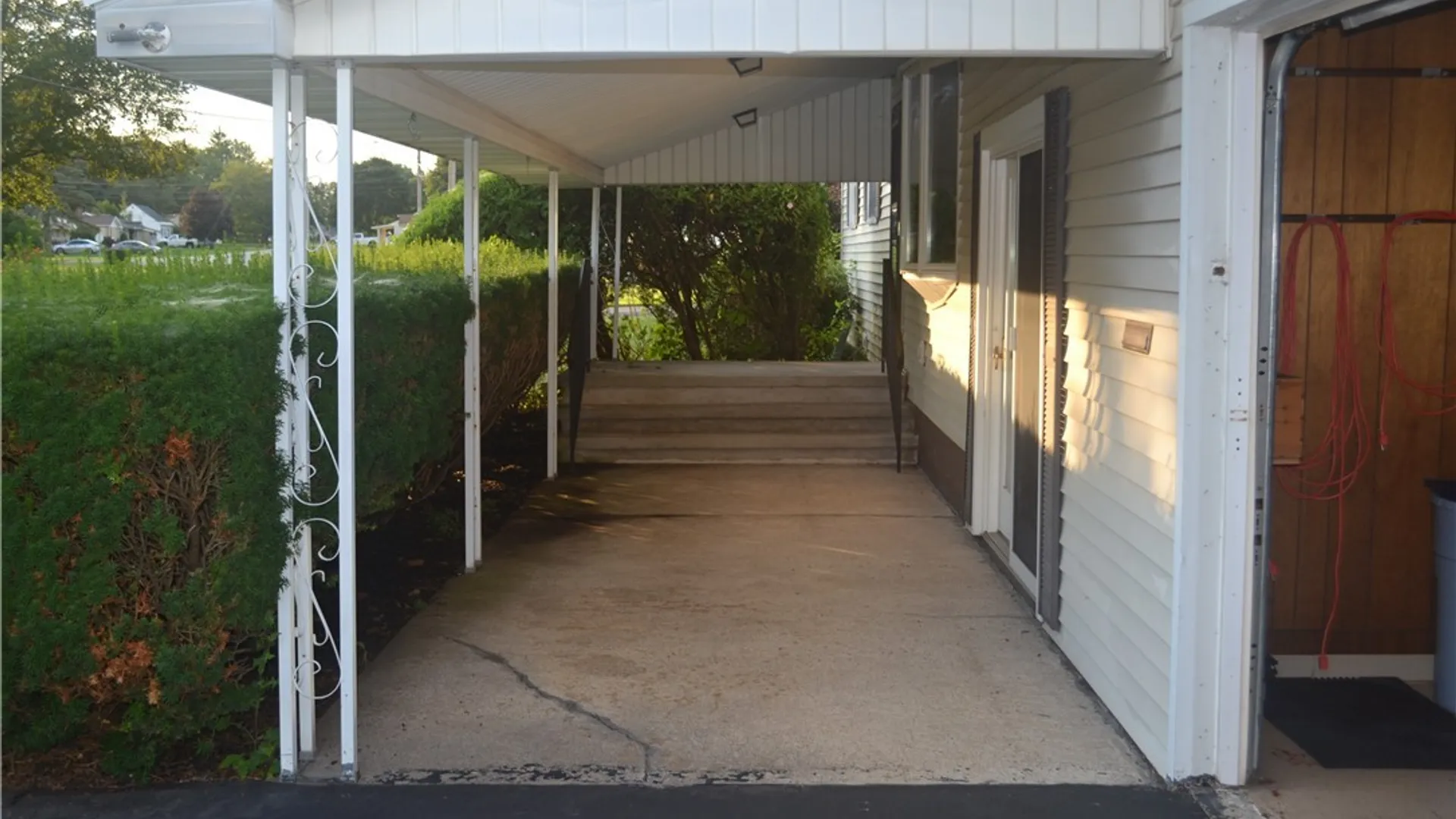 Property at 731 Deerfield Drive, Utica, NY 13502 4