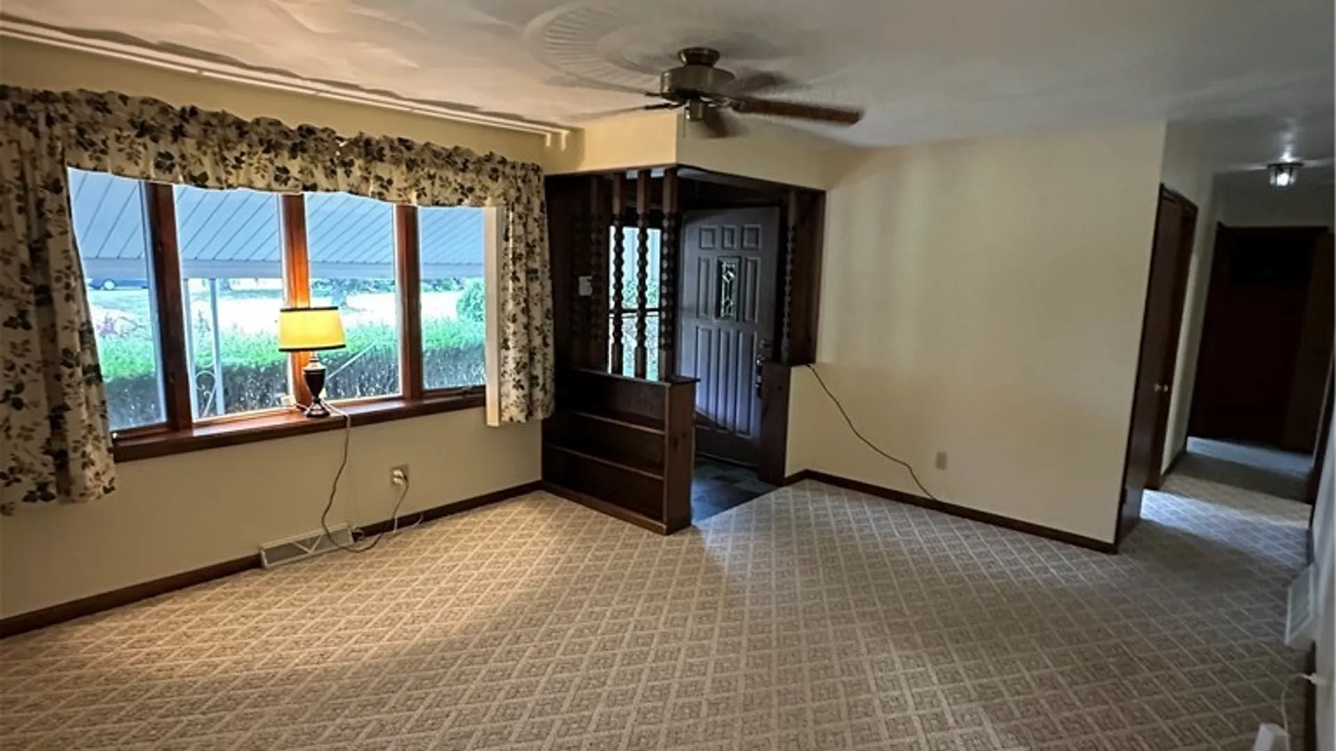 Property at 731 Deerfield Drive, Utica, NY 13502 9