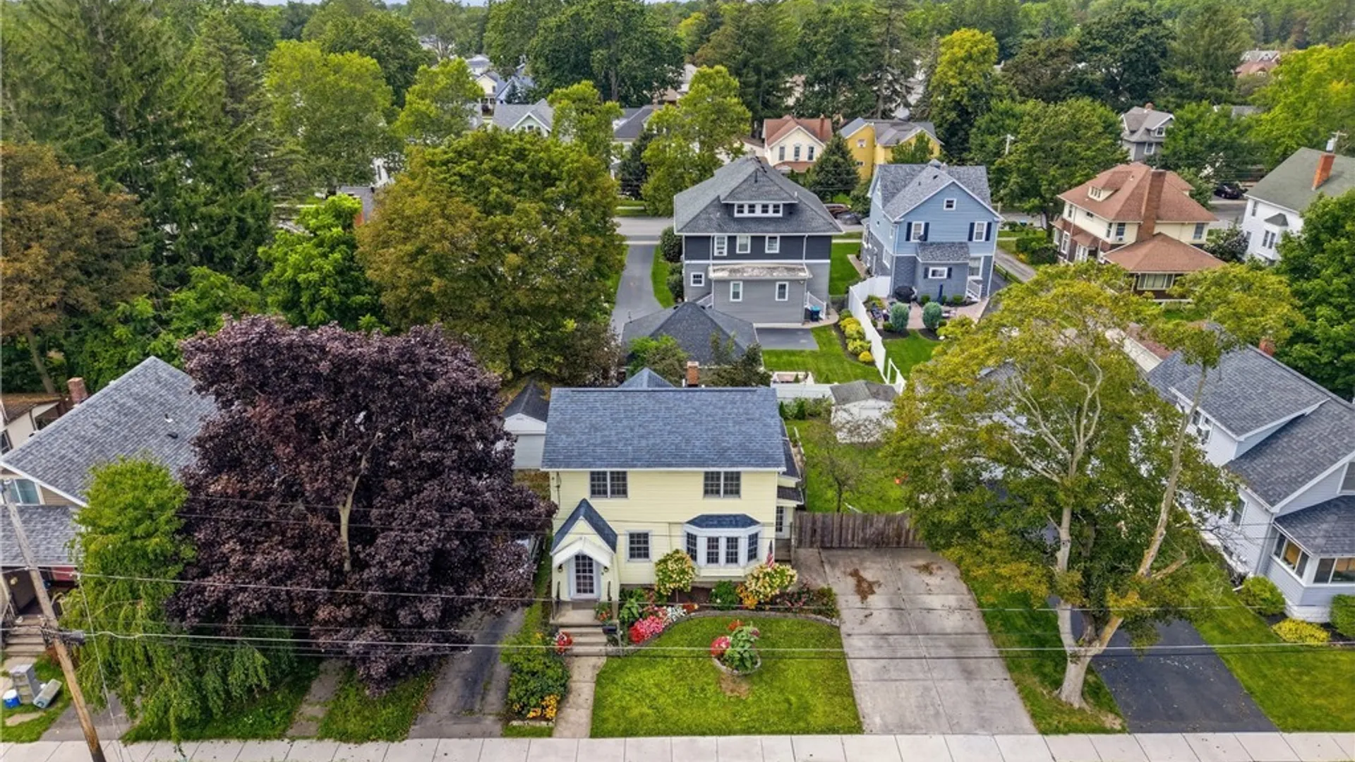 Property at 24 Seneca Avenue, Batavia City, NY 14020 4