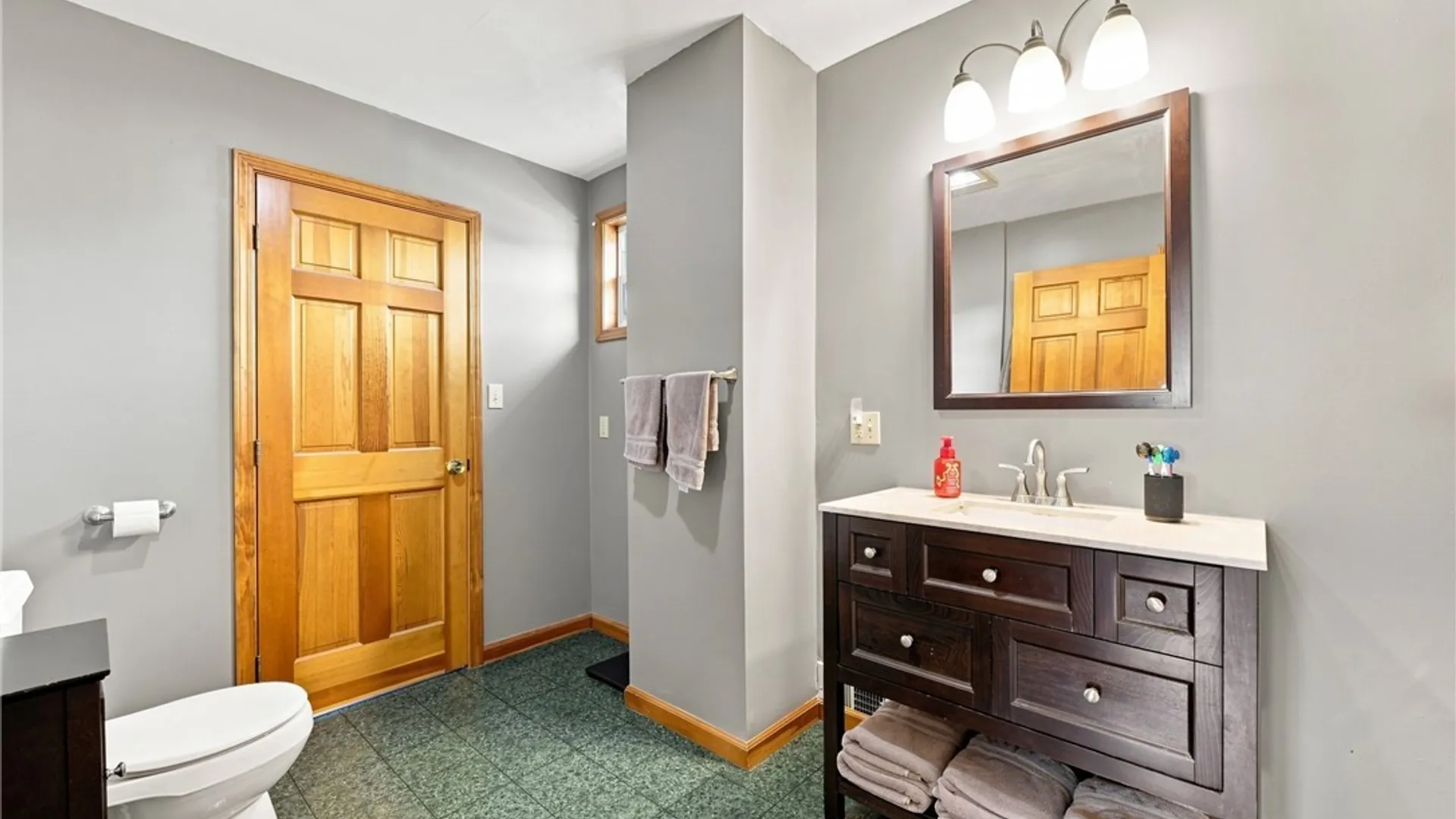 Property at 24 Seneca Avenue, Batavia City, NY 14020 31