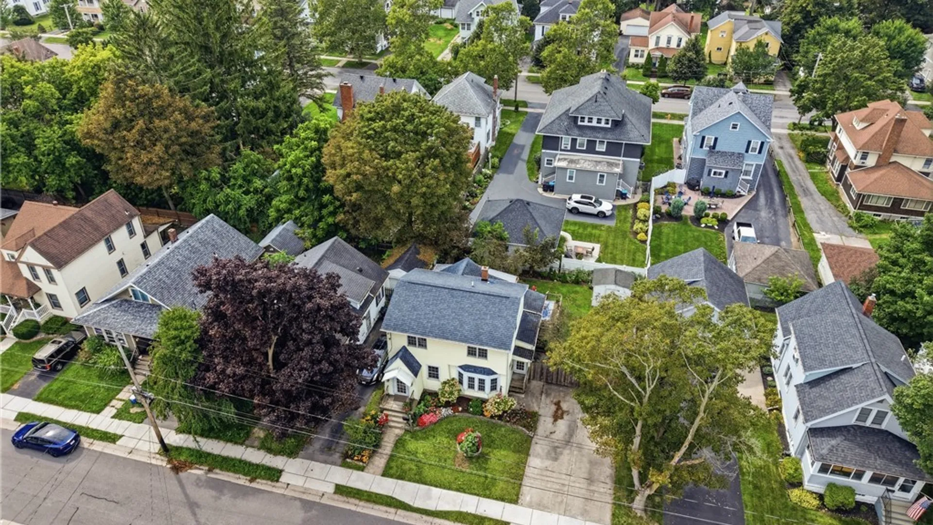 Property at 24 Seneca Avenue, Batavia City, NY 14020 44