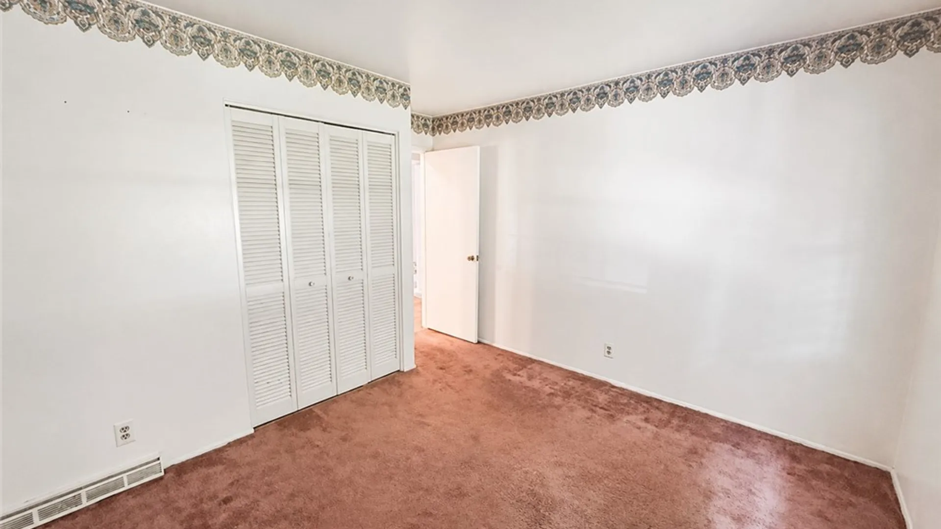 Property at 121 Hillary Drive, Chili, NY 14624 33
