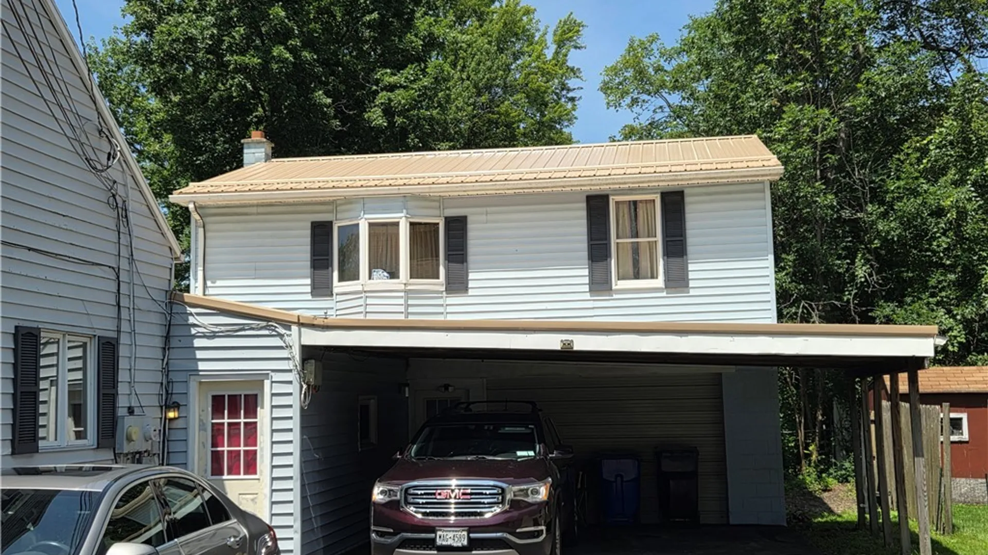 Property at 3878 Dartmouth Street, Hamburg, NY 14075 3