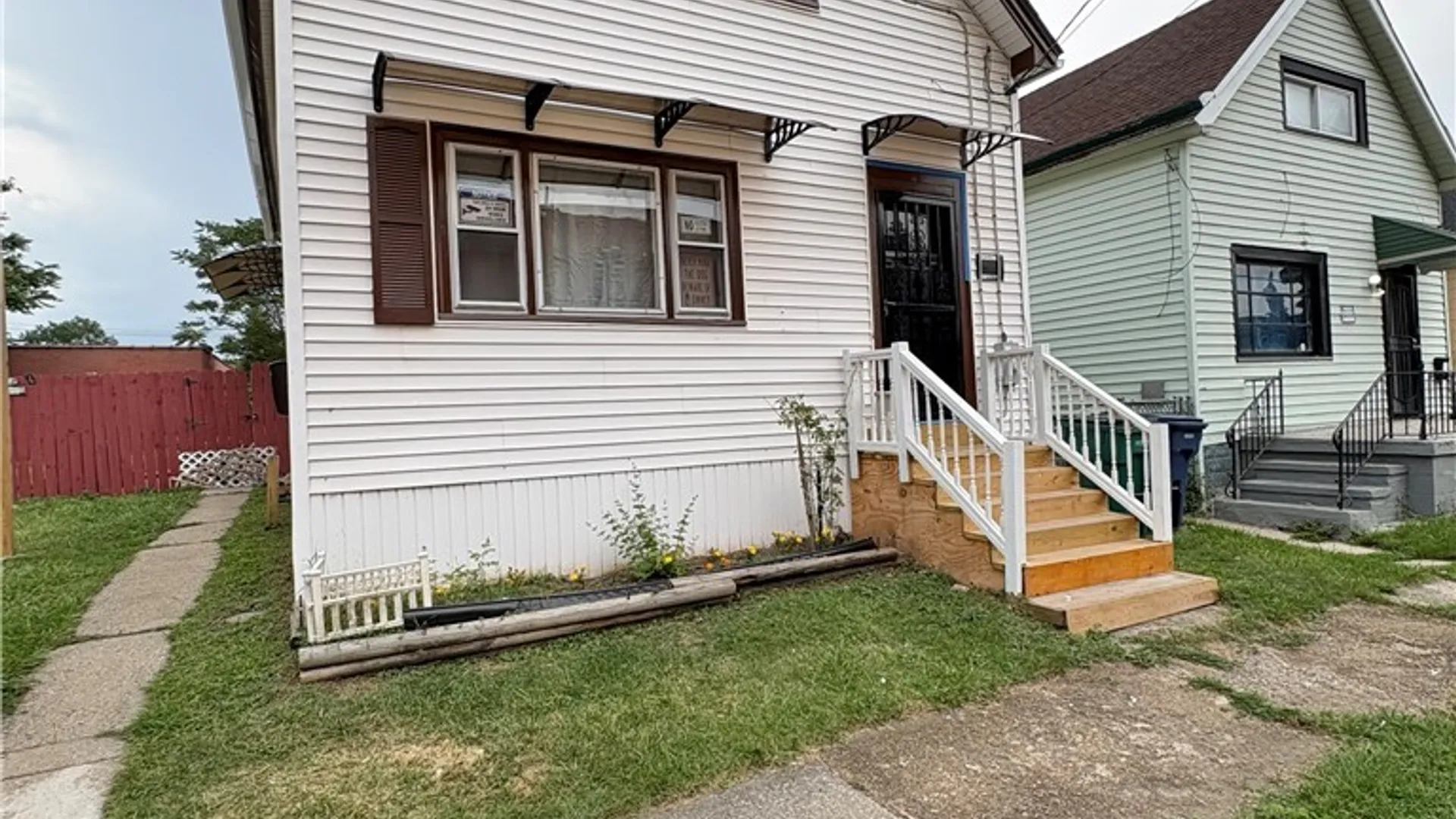 Property at 34 Coit Street, Buffalo, NY 14206 3