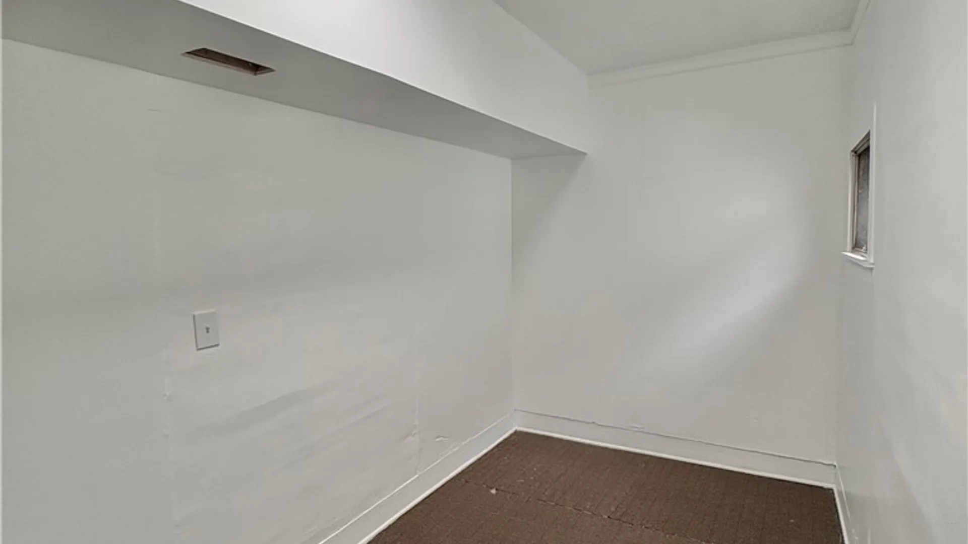 Property at 34 Coit Street, Buffalo, NY 14206 9