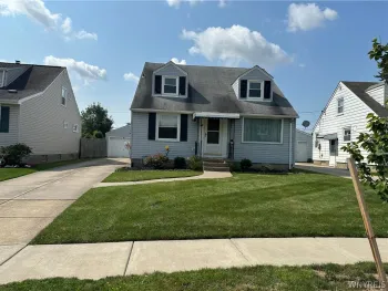 Property at 14 Quaker Ridge Road, Tonawanda, NY 14150