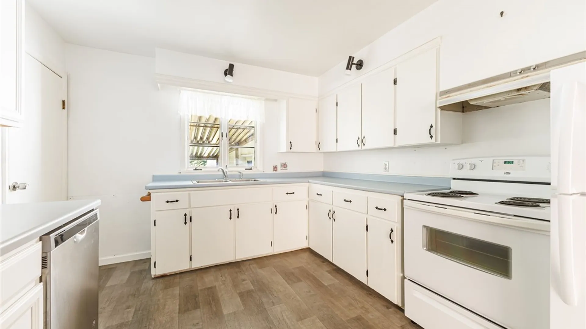 Property at 4 Dewey Avenue, Batavia City, NY 14020 13