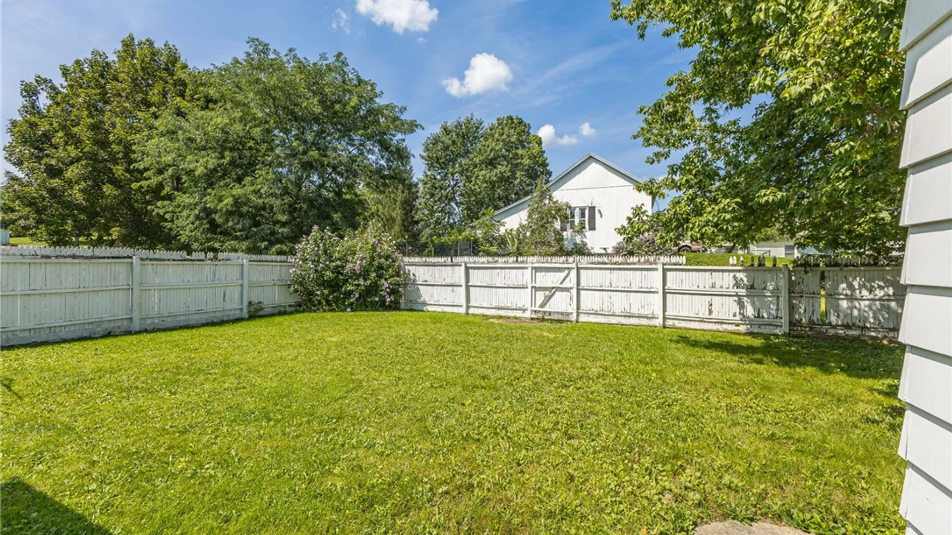 Property at 4 Dewey Avenue, Batavia City, NY 14020 33