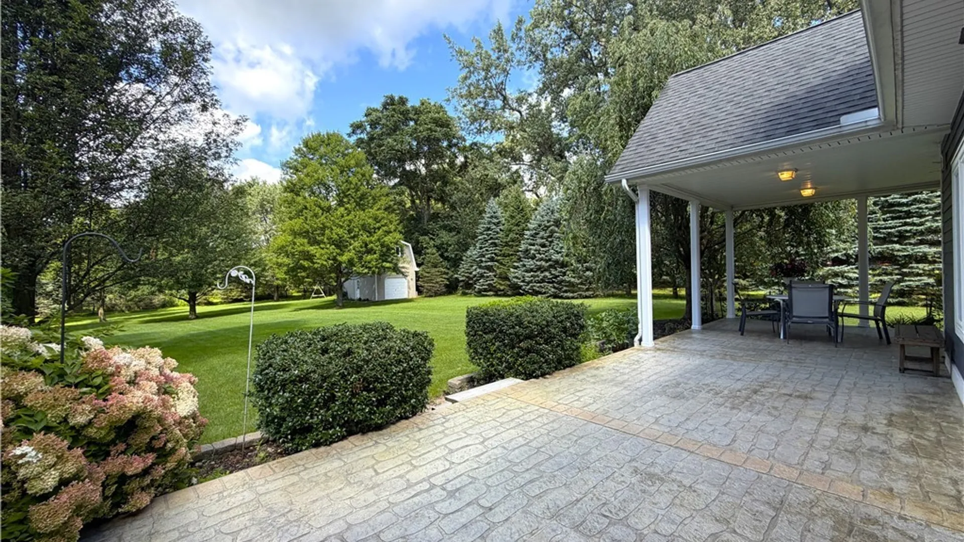 Property at 10580 Tillman Road, Clarence, NY 14031 38