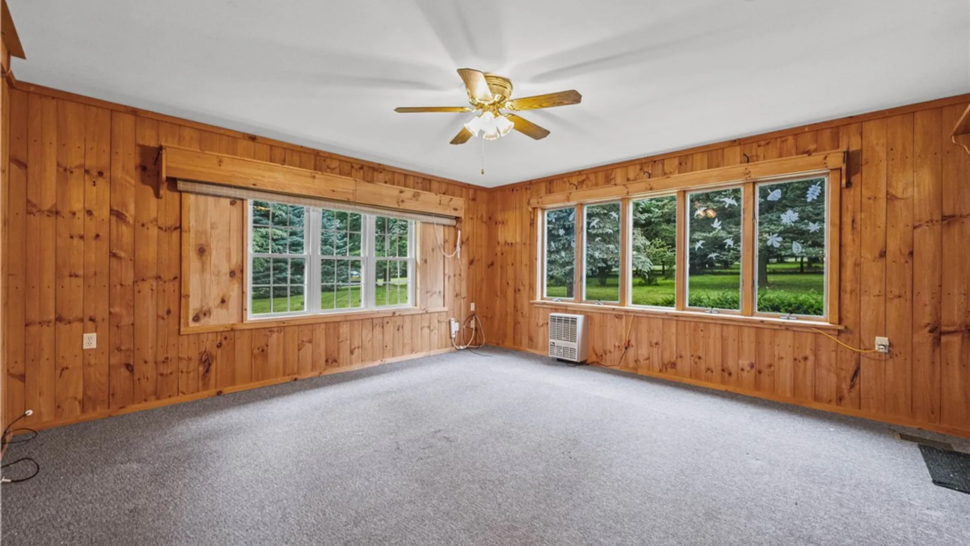 Property at 7112 Valentown Rd, Victor, NY 14564 15