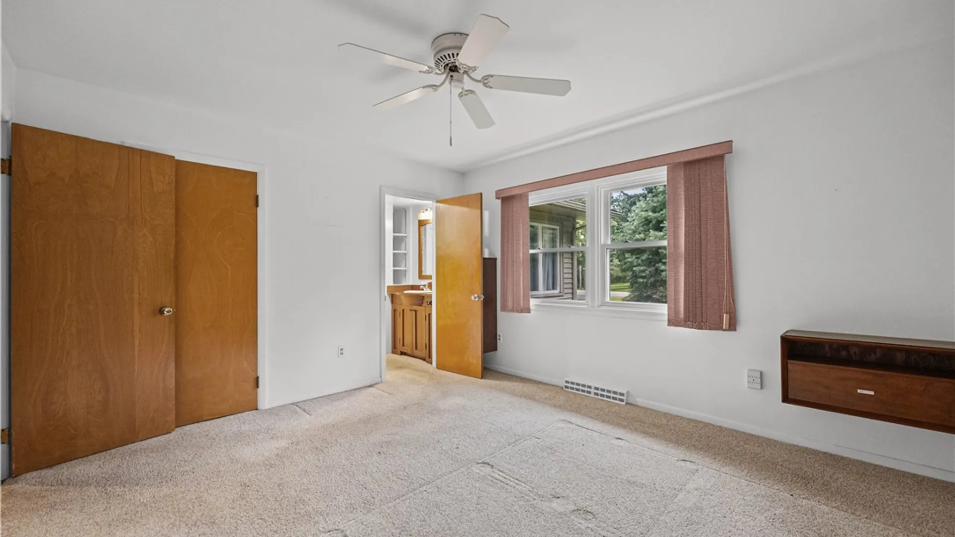 Property at 7112 Valentown Rd, Victor, NY 14564 25