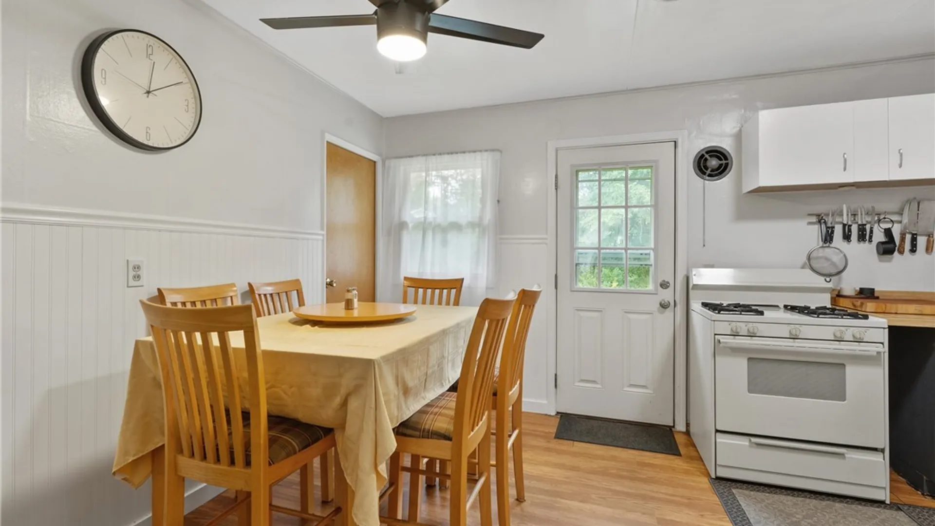 Property at 46 Wexford Road, DeWitt, NY 13214 11