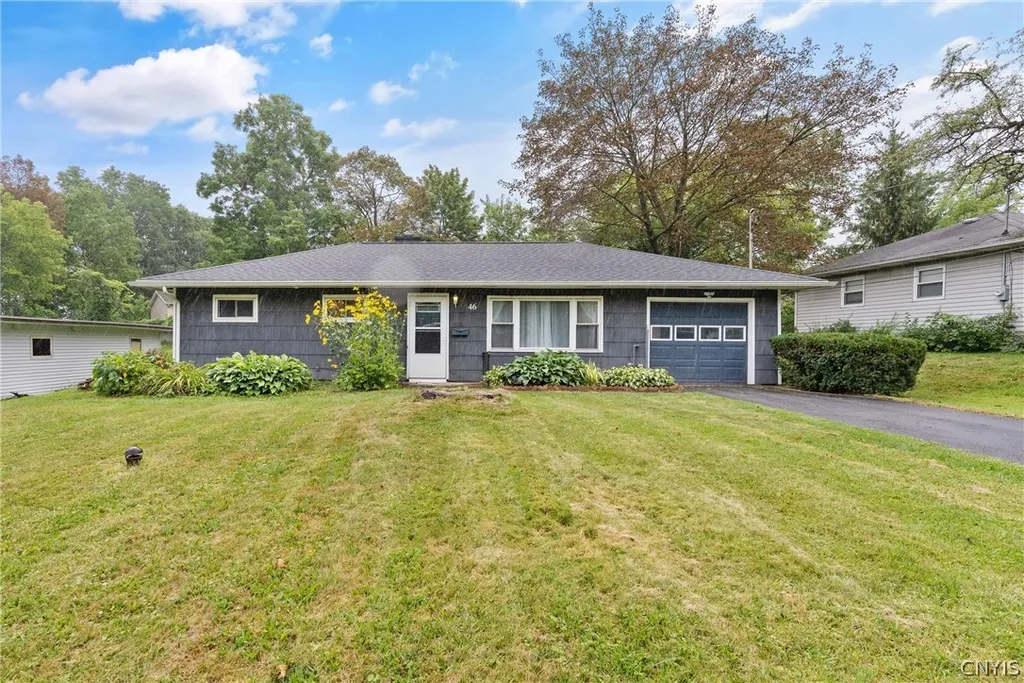 Property at 46 Wexford Road, DeWitt, NY 13214