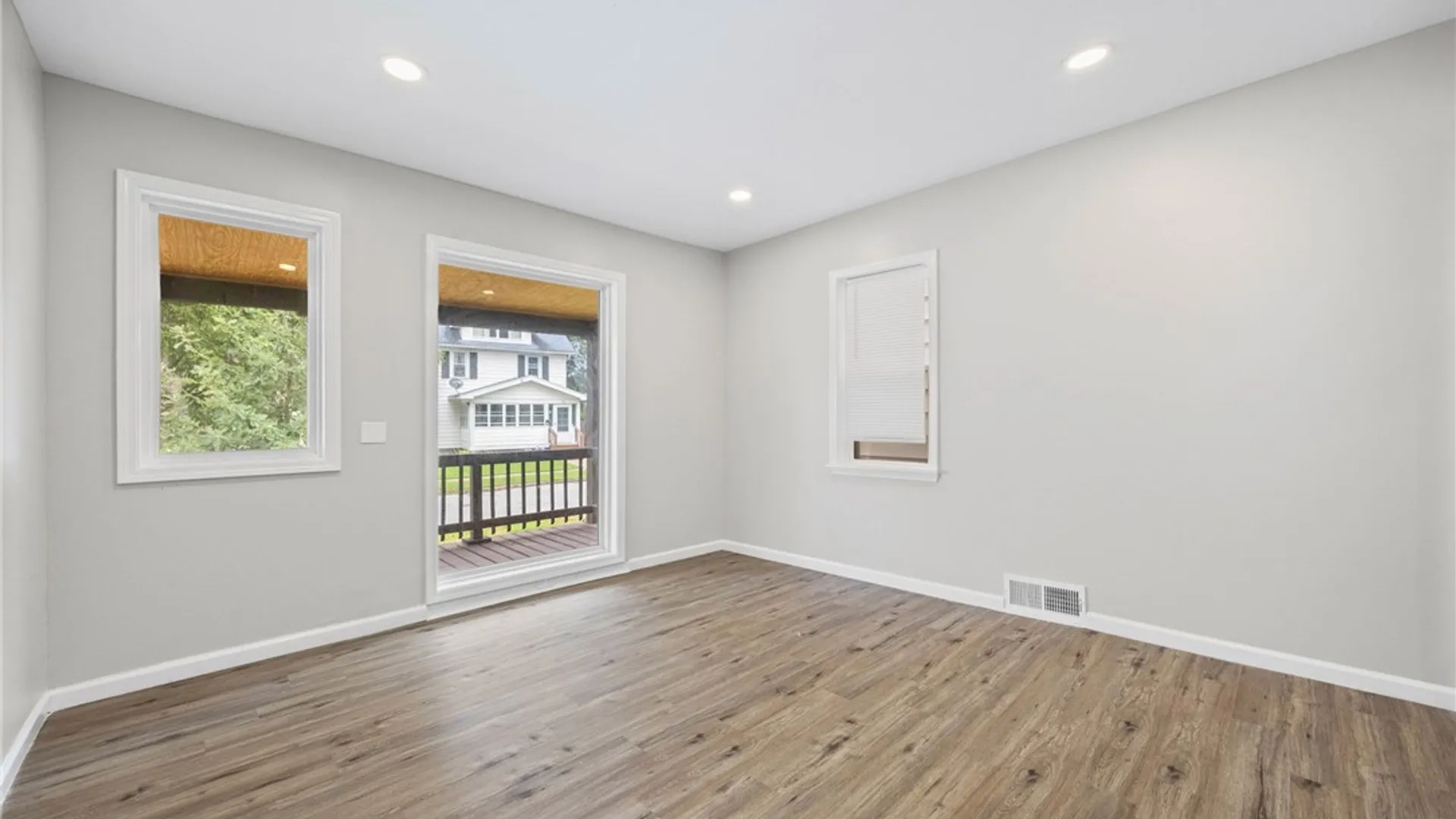 Property at 49-51 Ringle St, Rochester, NY 14619 19
