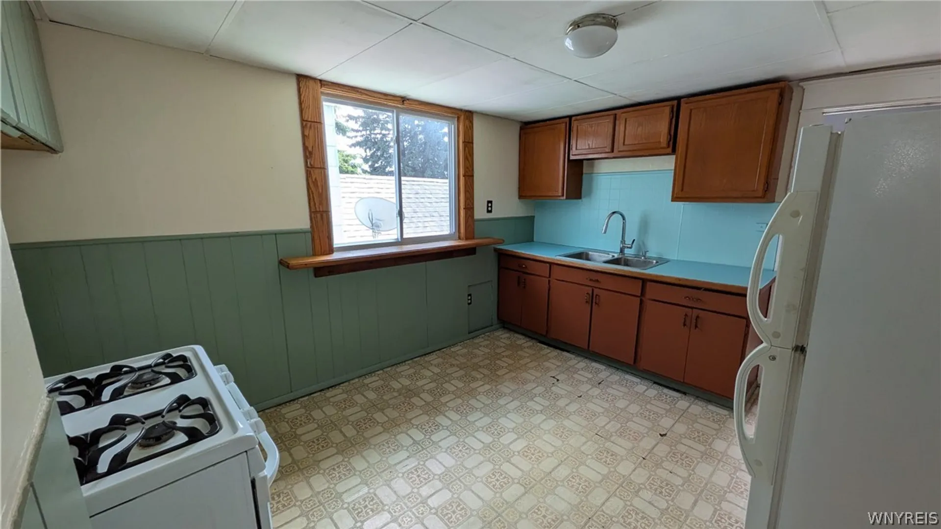 Property at 96 Fredro Street, Buffalo, NY 14206 8