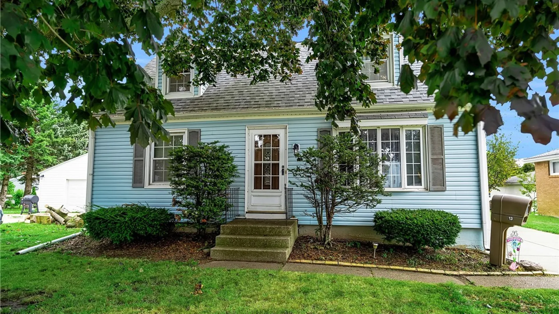 Property at 13 Colby Street, Cheektowaga, NY 14206 35