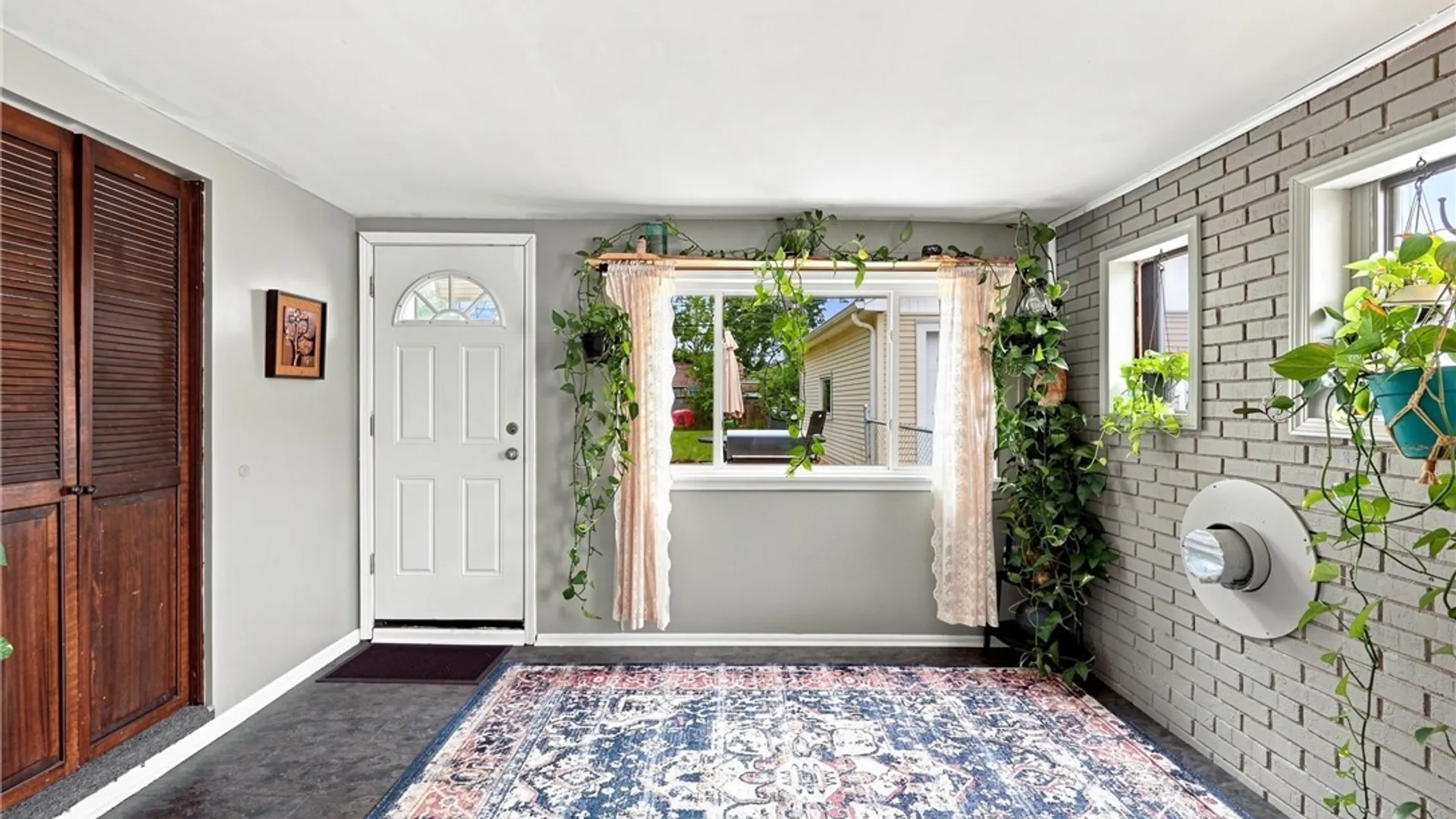 Property at 614 Montrose Avenue, Tonawanda, NY 14223 9