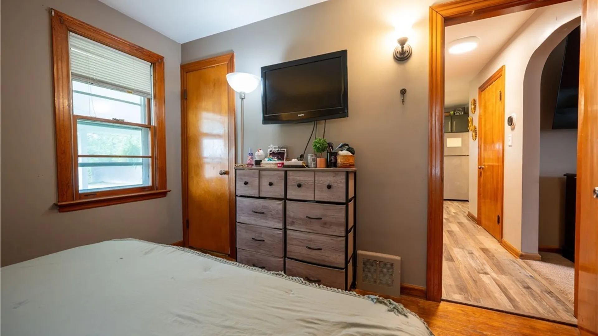 Property at 253 Kirkwood Drive, West Seneca, NY 14224 22