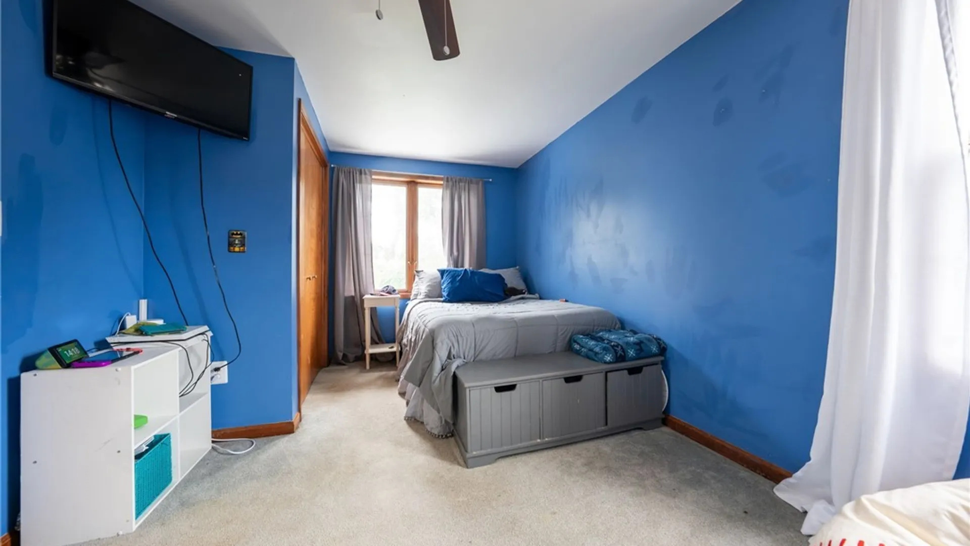 Property at 253 Kirkwood Drive, West Seneca, NY 14224 26