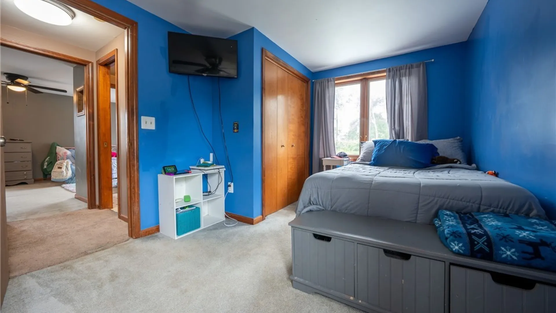 Property at 253 Kirkwood Drive, West Seneca, NY 14224 28