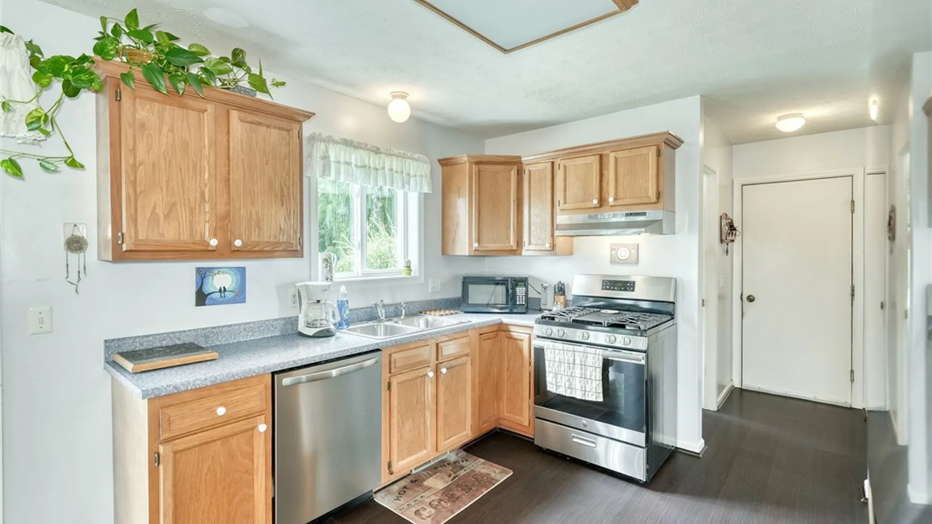 Property at 704 Lake View Knolls, Ontario, NY 14519 20
