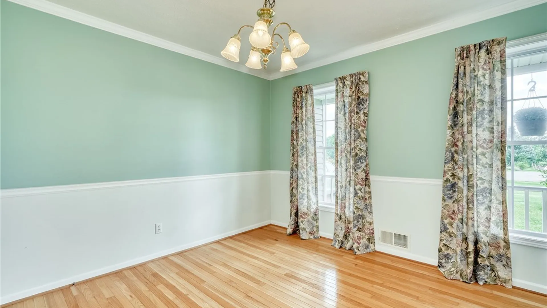 Property at 704 Lake View Knolls, Ontario, NY 14519 22