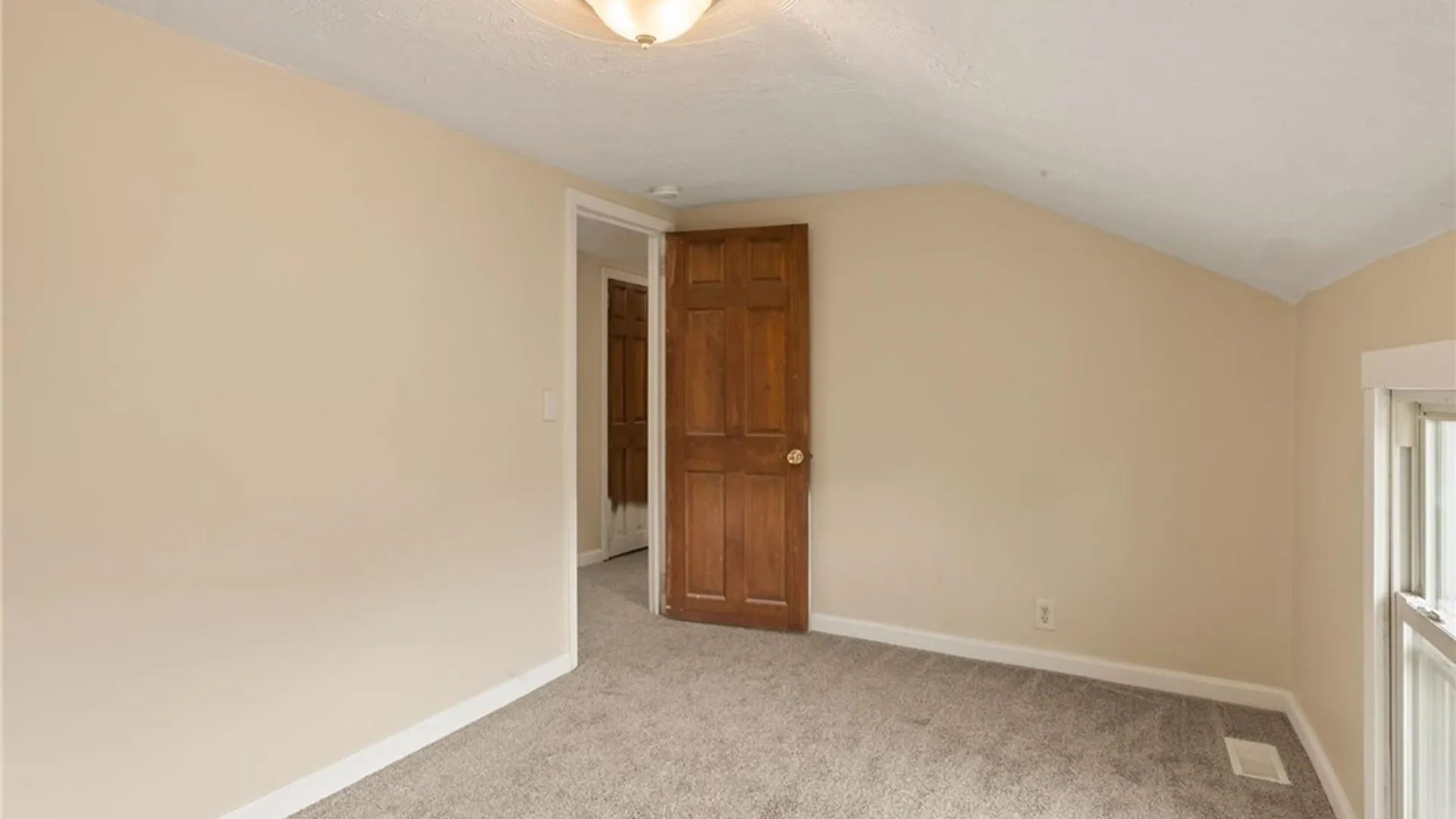 Property at 16-18 Kendall Street, Manchester, NY 14432 22