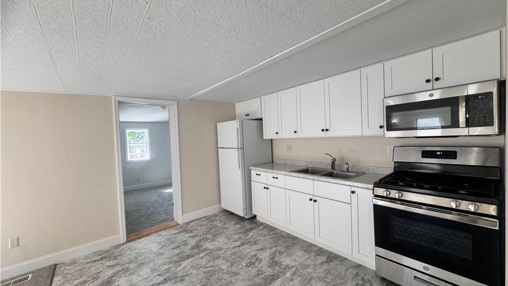Property at 16-18 Kendall Street, Manchester, NY 14432 36