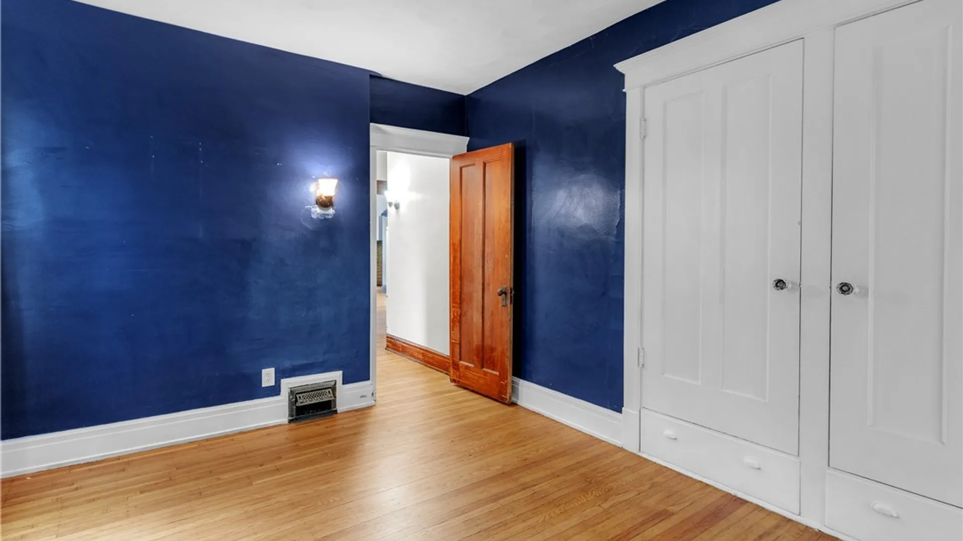 Property at 472 Woodward Avenue, Buffalo, NY 14214 20