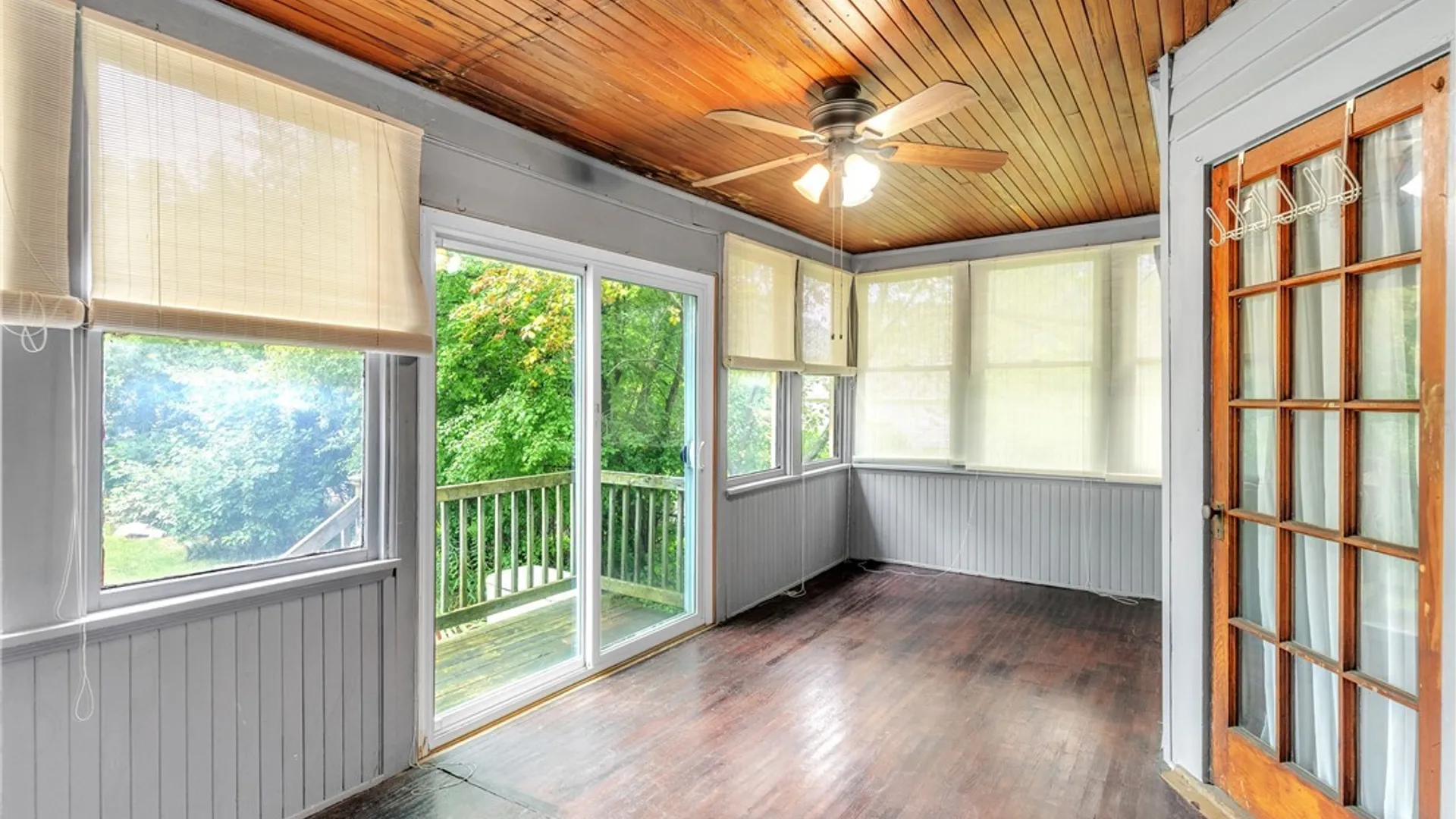 Property at 472 Woodward Avenue, Buffalo, NY 14214 22