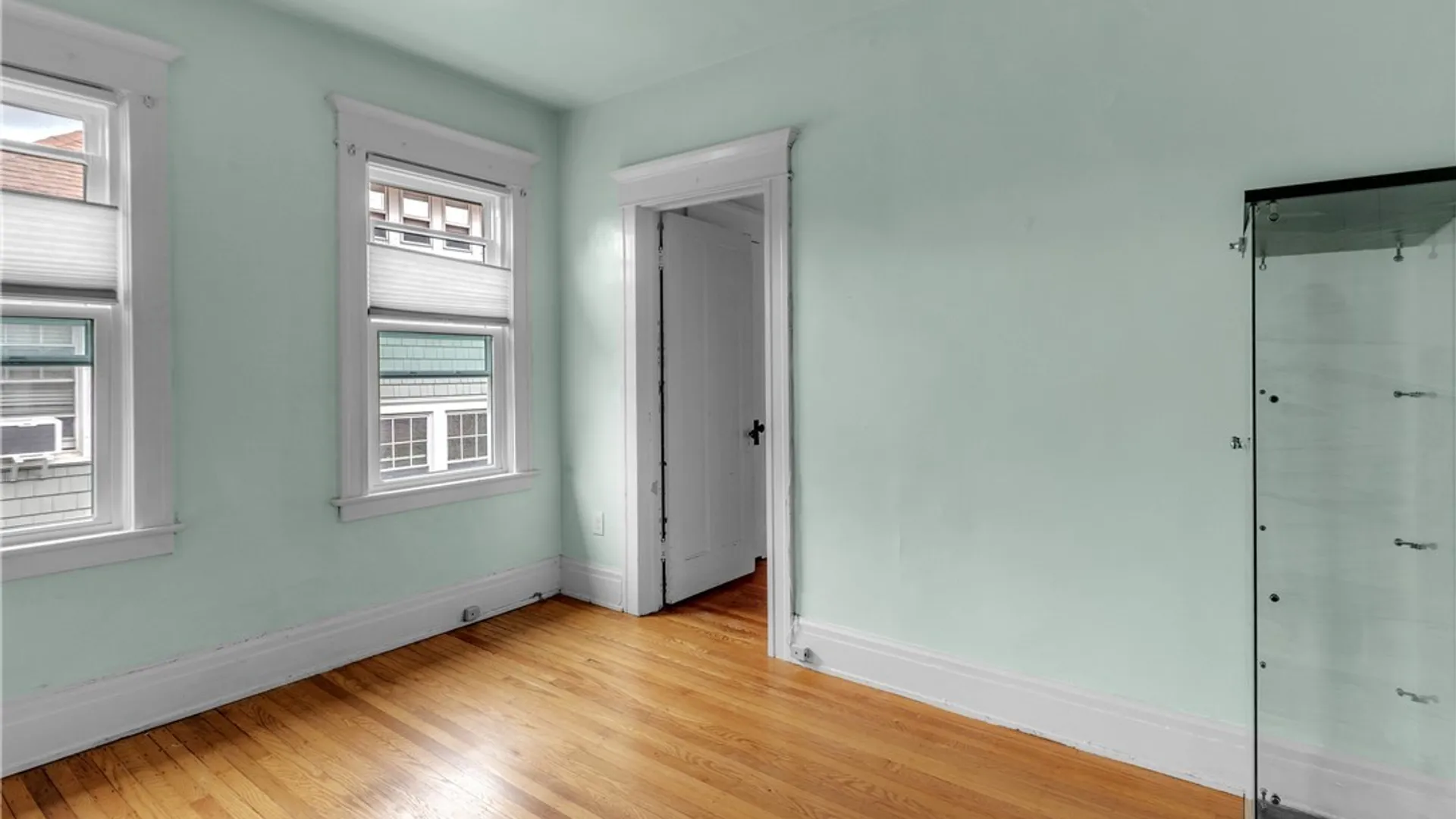 Property at 472 Woodward Avenue, Buffalo, NY 14214 32