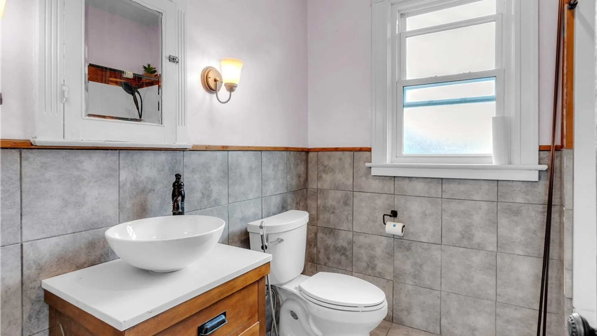Property at 472 Woodward Avenue, Buffalo, NY 14214 36