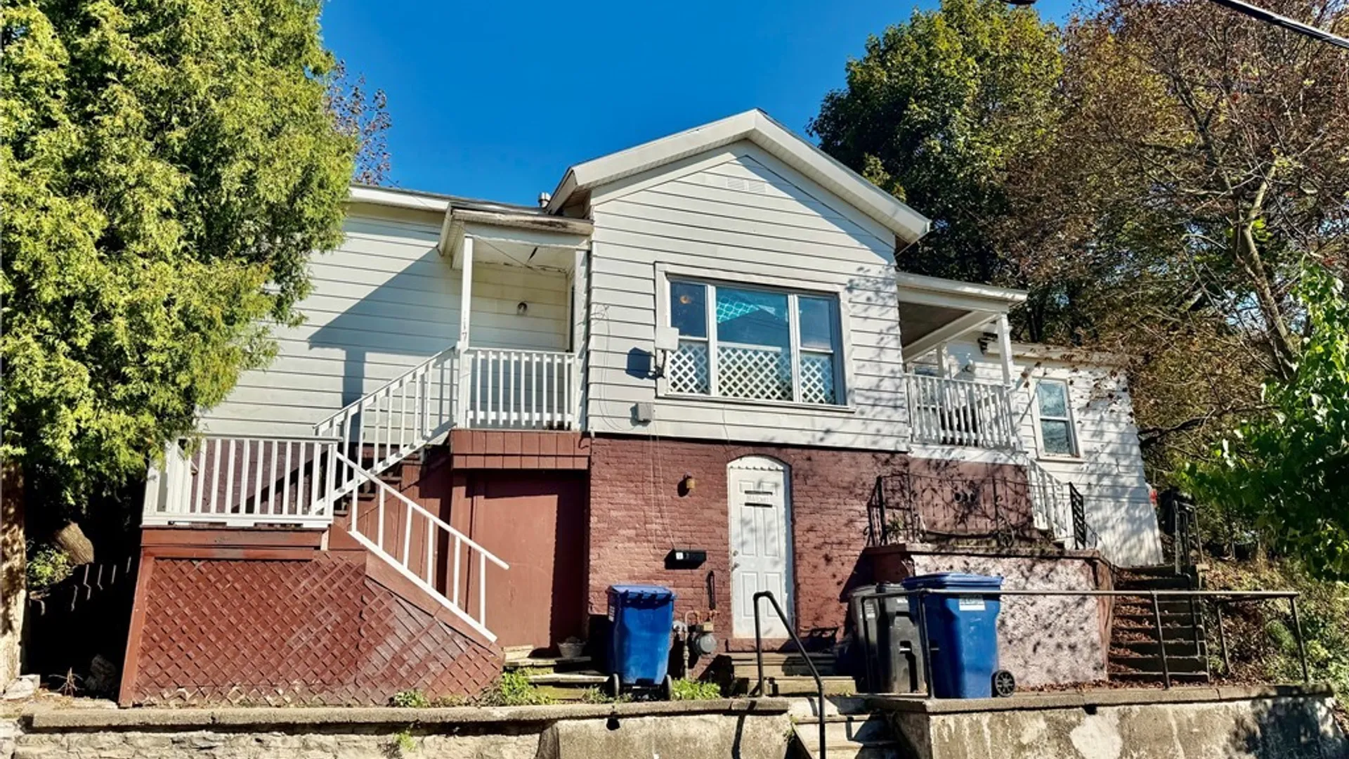 Property at 117 Seward Street, Syracuse, NY 13203 3