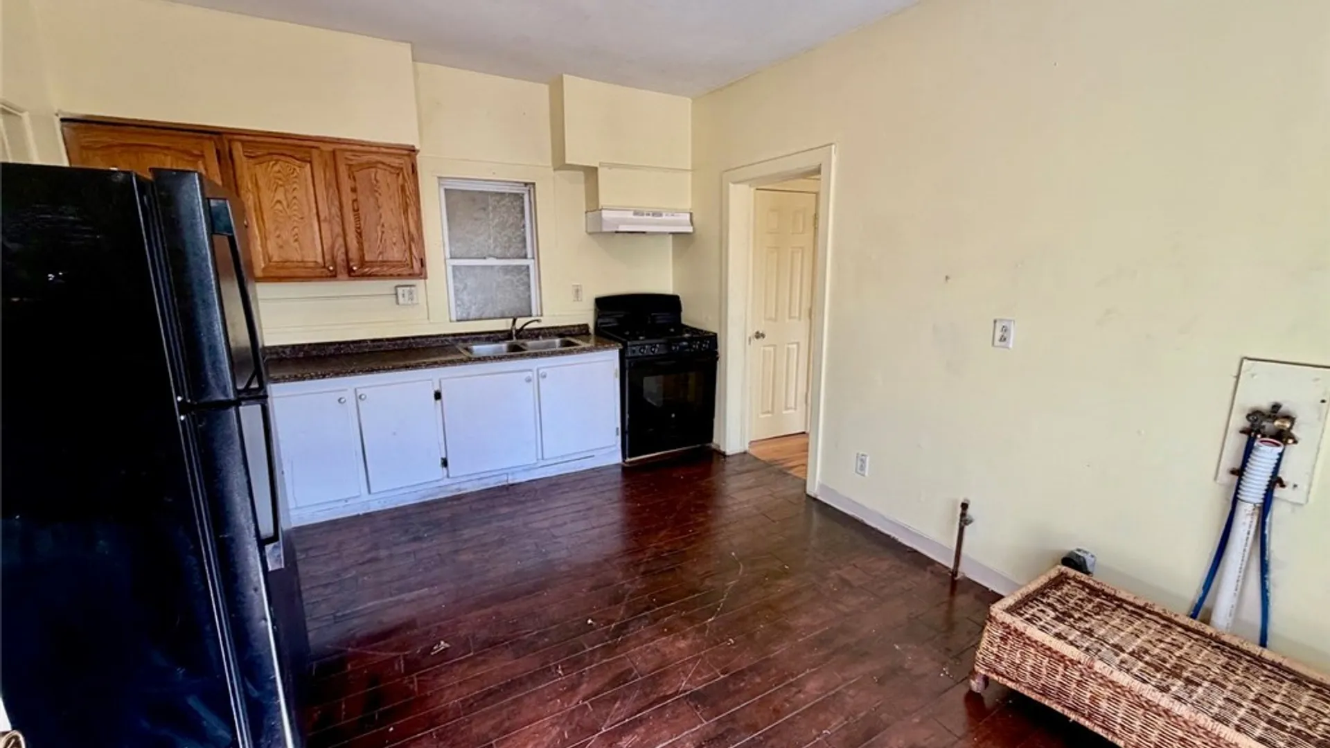 Property at 117 Seward Street, Syracuse, NY 13203 7