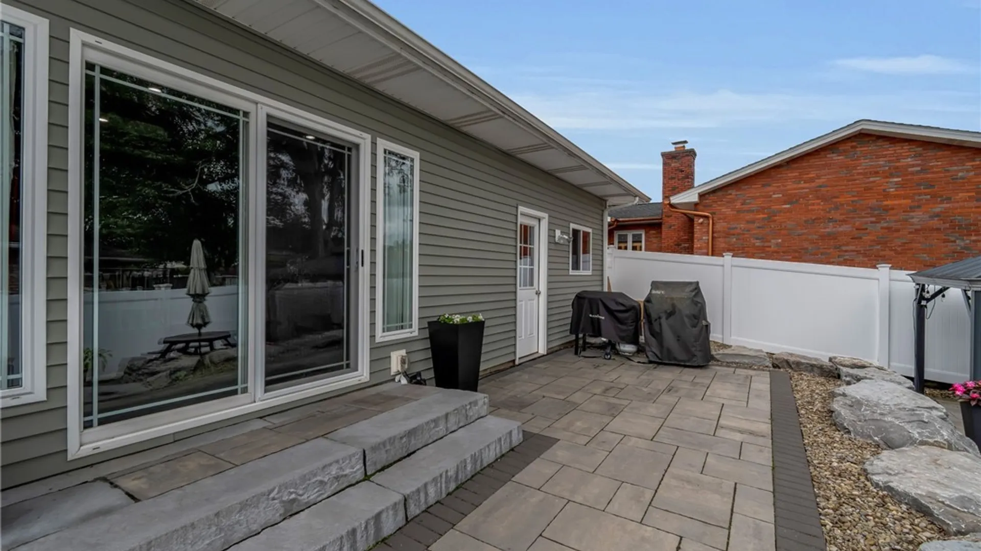 Property at 3 Liberty Avenue, Lancaster, NY 14086 38