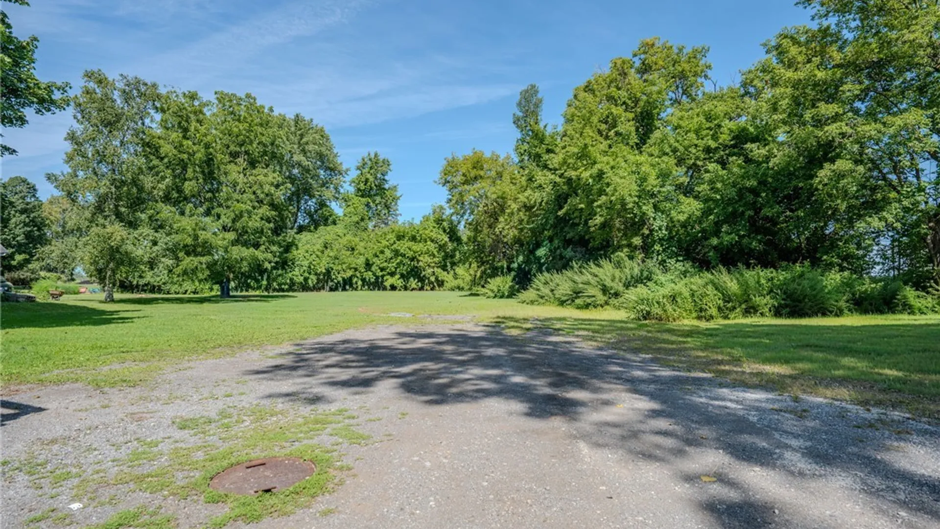 Property at 13560 Genesee Street, Alden, NY 14004 32