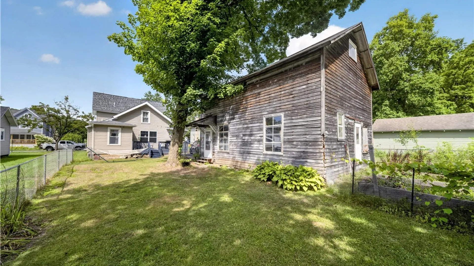 Property at 15 Green Street, Camillus, NY 13031 45
