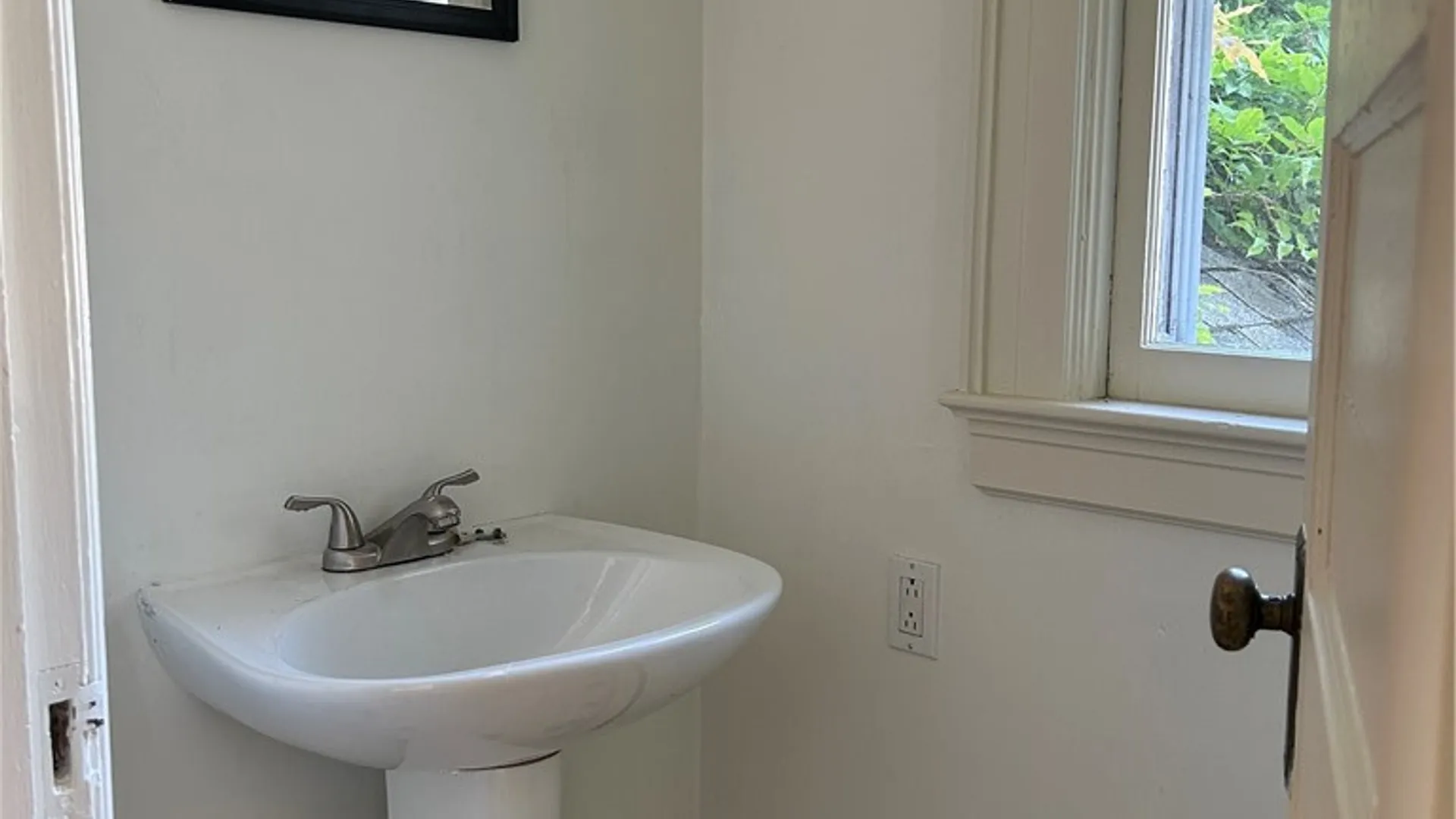 Property at 8 Argyle Street, Geneva City, NY 14456 7