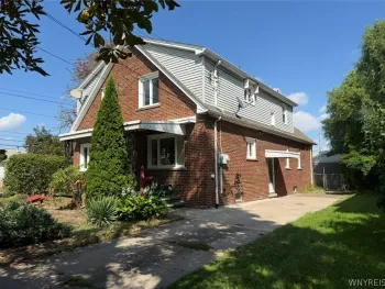 Property at 563 27th Street, Niagara Falls, NY 14301
