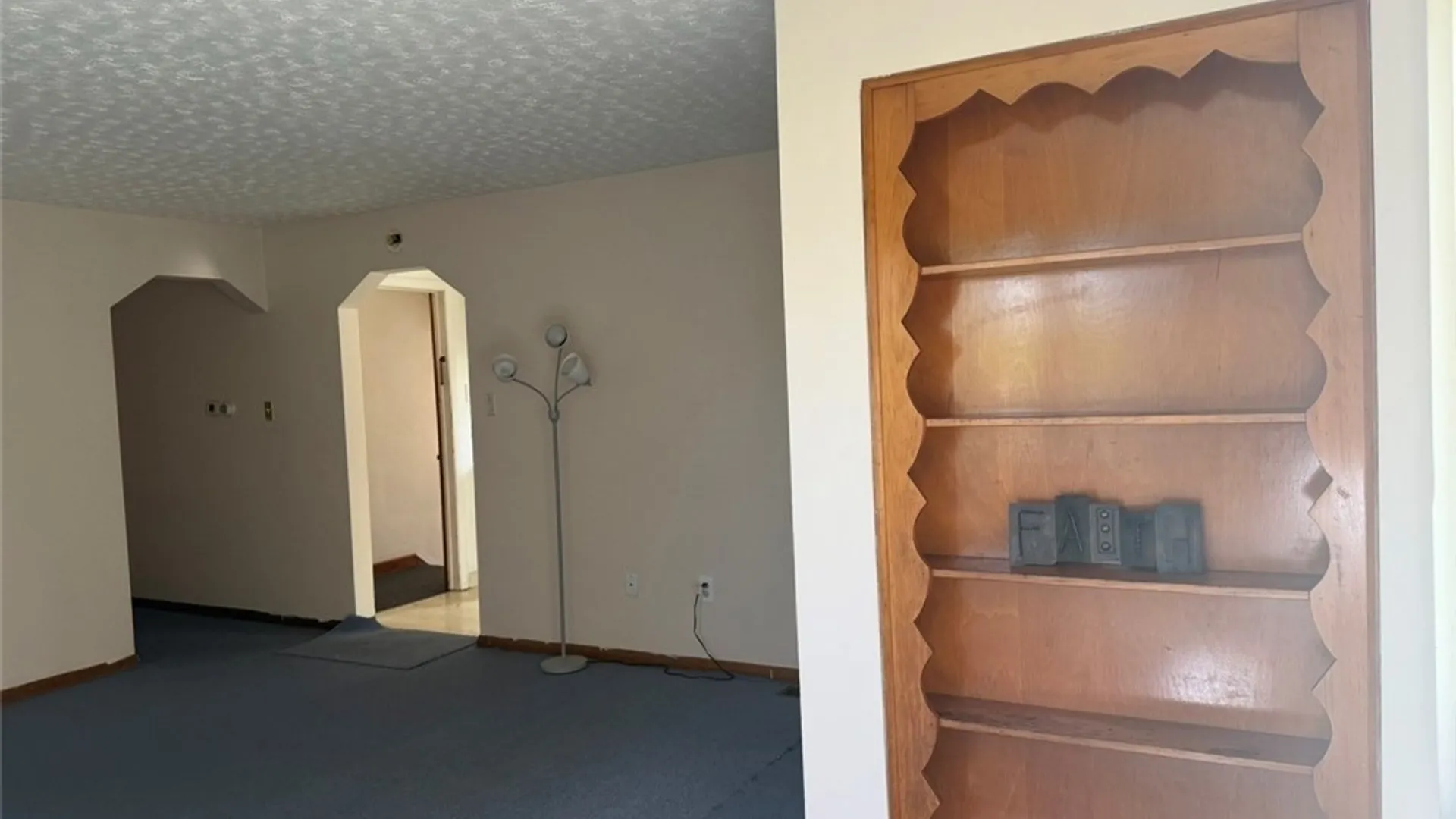 Property at 563 27th Street, Niagara Falls, NY 14301 8